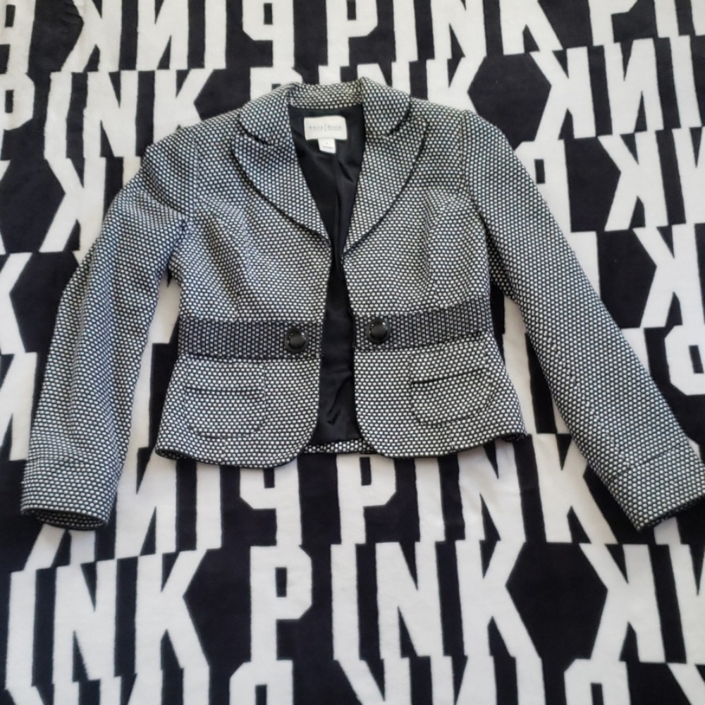 White House Black Market blazer